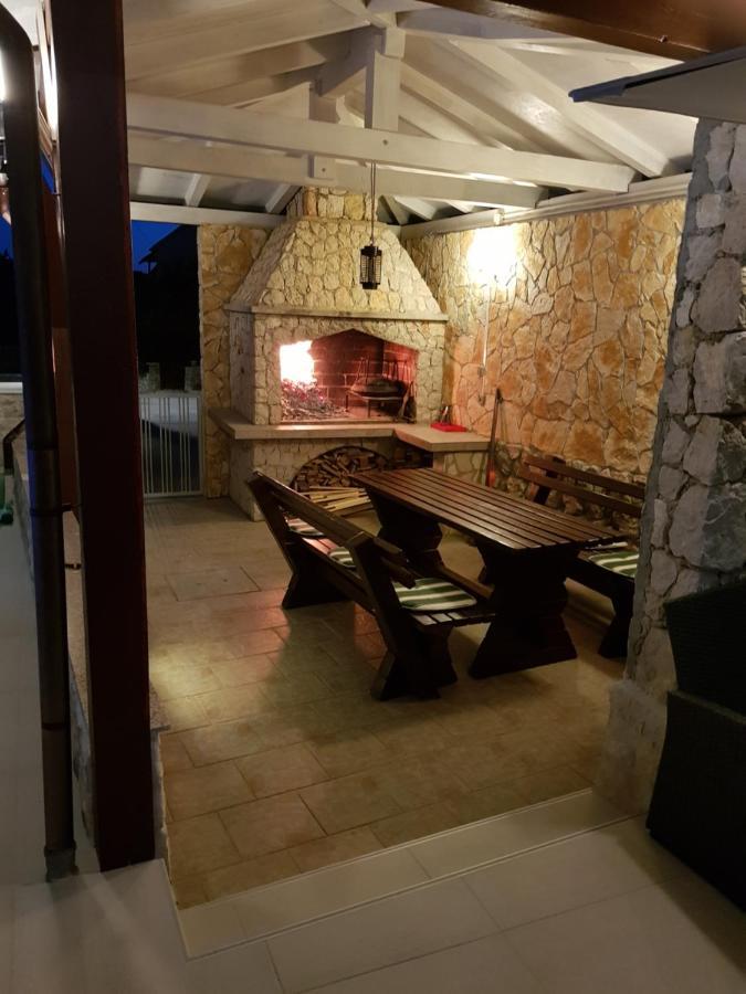 Apartments Sun Dance With Heated Pool Novalja Exterior foto